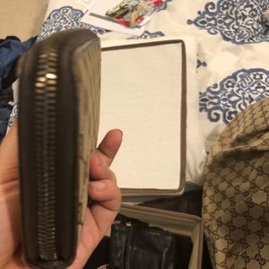 Gucci wallet